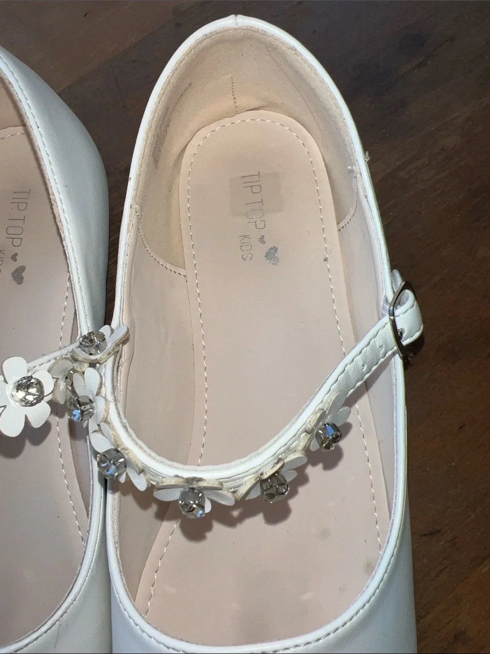 Tip Top Kids White Floral Strap Mary Jane Dress Shoes